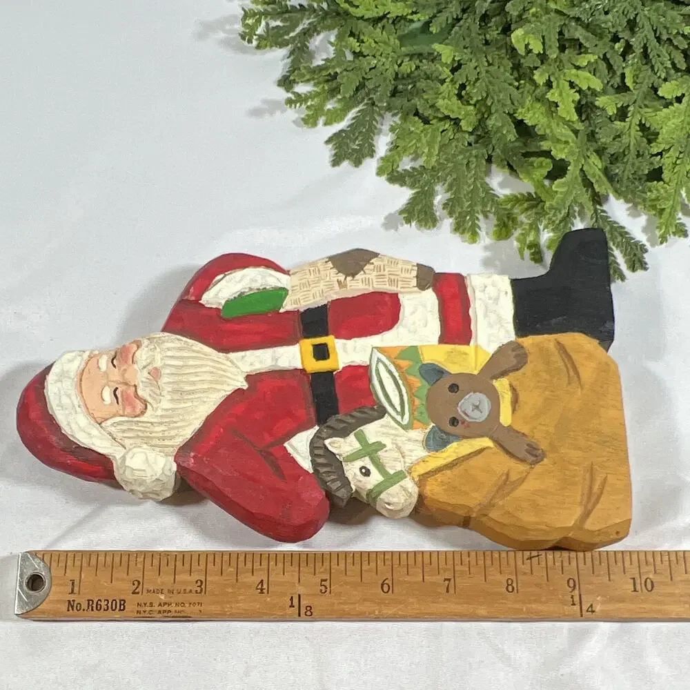 Vintage Hand-Painted Carved Wood Santa Claus Figurine w/ Toy Bag Folk Art 10”